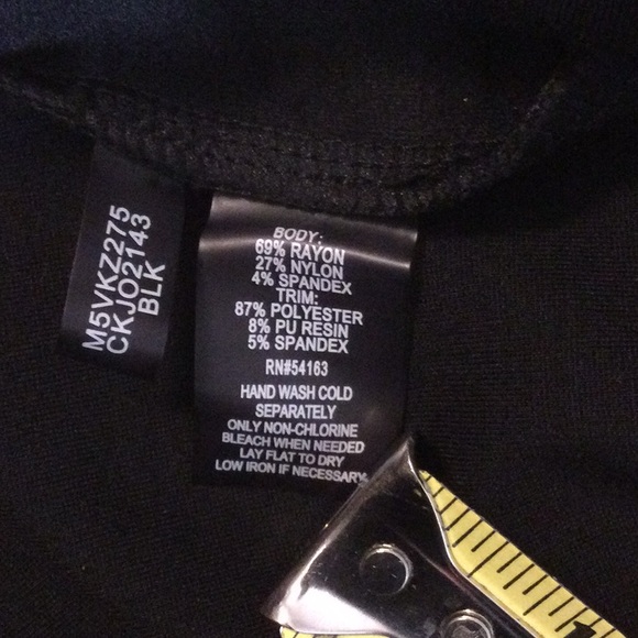 S Calvin Klein black power stretch pants - Picture 14 of 14